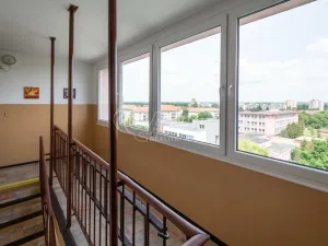 Pronájem bytu 2+kk, Neratovice, Dr. E. Beneše, 40 m2