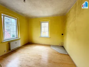 Prodej rodinného domu, Kraslice, Kpt. Jaroše, 304 m2