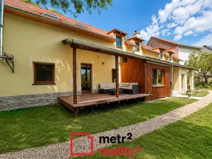 Prodej chalupy, Bouzov, 400 m2