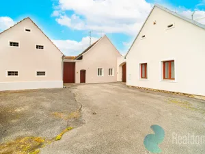 Prodej zemědělské usedlosti, Babice, 439 m2