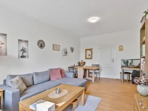 Prodej bytu 2+1, Beroun, Košťálkova, 60 m2