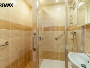 Pronájem bytu 3+1, Praha - Háje, Kupeckého, 70 m2