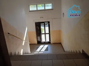 Prodej bytu 2+1, Karviná, Školská, 54 m2
