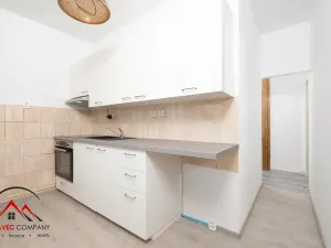 Pronájem bytu 2+1, Krnov, SPC S, 58 m2