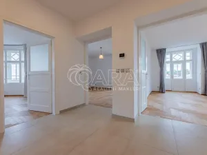 Pronájem bytu 3+1, Praha - Dejvice, 133 m2