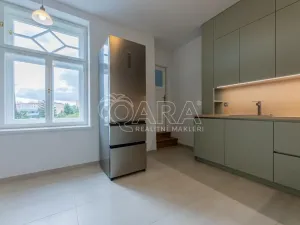 Pronájem bytu 3+1, Praha - Dejvice, 133 m2