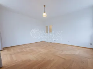 Pronájem bytu 3+1, Praha - Dejvice, 133 m2