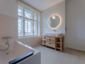 Pronájem bytu 3+1, Praha - Dejvice, 133 m2