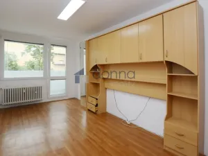 Pronájem bytu 4+kk, Praha, Kazašská, 107 m2