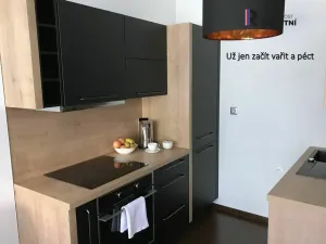 Pronájem bytu 2+kk, Karlovy Vary - Drahovice, Mattoniho nábřeží, 62 m2