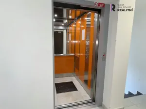 Pronájem bytu 2+kk, Karlovy Vary - Drahovice, Mattoniho nábřeží, 62 m2