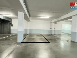Pronájem garážového stání, Šumperk, Langrova, 13 m2