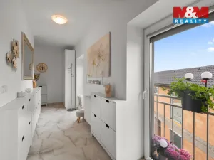 Prodej bytu 2+kk, Stochov, Zahradní, 62 m2