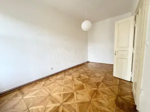 Pronájem bytu 2+1, Praha - Nové Město, Petrské náměstí, 89 m2
