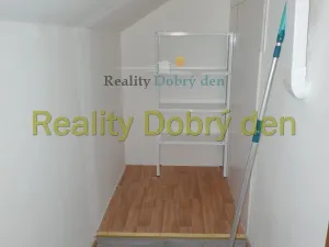 Pronájem bytu 2+kk, Opava, Hozovo nábřeží, 81 m2
