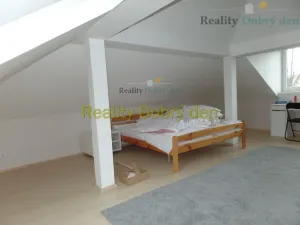 Pronájem bytu 2+kk, Opava, Hozovo nábřeží, 81 m2
