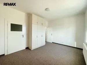 Pronájem bytu 3+1, Lety, 100 m2
