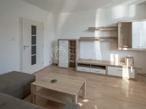 Pronájem bytu 2+1, Neratovice, Čtvercová, 55 m2