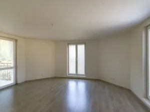 Dražba bytu 3+1, Břeclav, Kpt. Jaroše, 93 m2