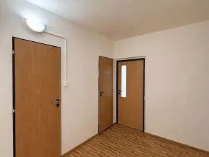 Pronájem bytu 2+1, Klášterec nad Ohří, Jana Ámose Komenského, 51 m2