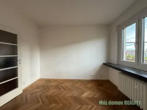 Pronájem bytu 1+1, Praha - Holešovice, U elektrárny, 40 m2