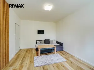Pronájem bytu 2+1, Kaznějov, Poštovní, 48 m2