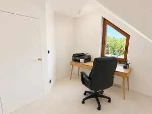 Prodej rodinného domu, Hrdlořezy, 165 m2