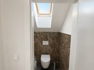 Prodej rodinného domu, Hrdlořezy, 165 m2