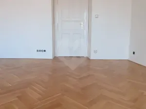 Pronájem bytu 3+kk, Praha - Holešovice, Dobrovského, 60 m2