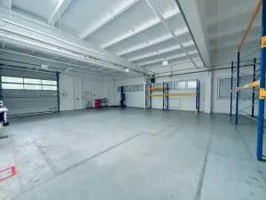 Pronájem výrobních prostor, Chodová Planá, Kyjovská, 2497 m2