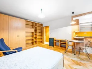 Pronájem bytu 1+kk, Praha - Břevnov, Na Vypichu, 34 m2