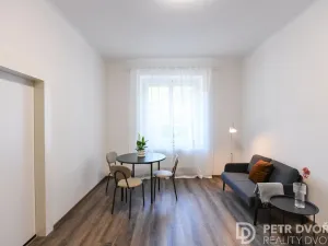 Prodej bytu 3+kk, Praha - Karlín, Pernerova, 71 m2