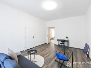 Prodej bytu 3+kk, Praha - Karlín, Pernerova, 71 m2
