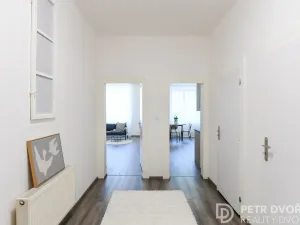 Prodej bytu 3+kk, Praha - Karlín, Pernerova, 71 m2
