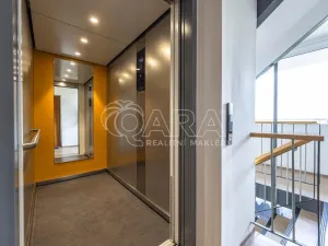 Pronájem bytu 3+kk, Praha - Kobylisy, Kaňkovského, 68 m2