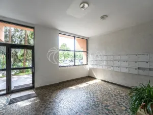 Pronájem bytu 3+kk, Praha - Kobylisy, Kaňkovského, 68 m2