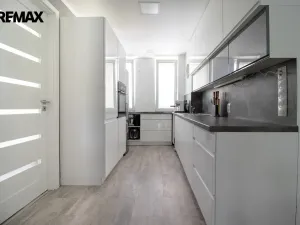 Pronájem bytu 3+kk, Pardubice - Polabiny, Lidická, 55 m2