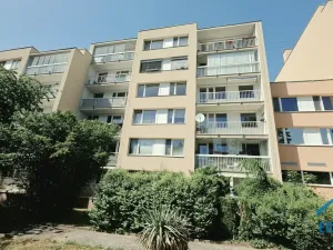 Pronájem bytu 2+kk, Praha - Smíchov, Na pláni, 50 m2
