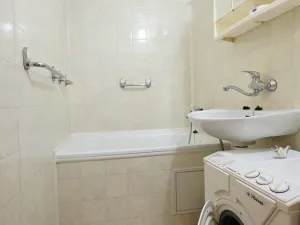Pronájem bytu 2+kk, Praha - Smíchov, Na pláni, 50 m2