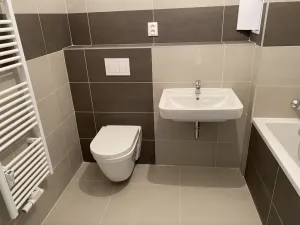 Pronájem bytu 2+kk, Ústí nad Labem - Ústí nad Labem-centrum, Velká Hradební, 46 m2