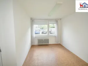 Prodej bytu 3+1, Osek, Hrdlovská, 55 m2