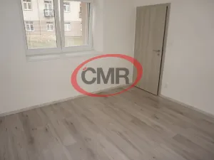 Pronájem bytu 2+kk, Milovice, Slepá, 33 m2