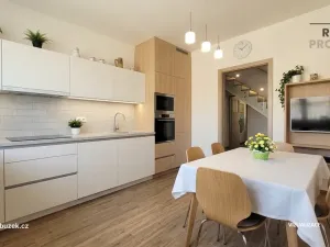 Prodej rodinného domu, Hradčany-Kobeřice, 120 m2