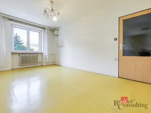 Prodej bytu 3+1, Plzeň - Skvrňany, Pecháčkova, 74 m2