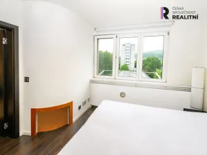 Pronájem bytu 2+1, Zlín, M. Knesla, 55 m2