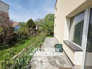 Prodej rodinného domu, Obecnice, 260 m2
