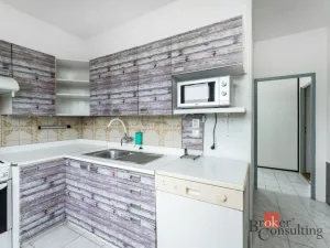Pronájem bytu 2+1, Praha, 57 m2