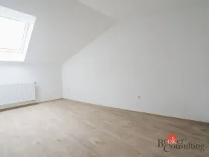 Pronájem bytu 2+1, Plzeň - Jižní Předměstí, Palackého, 65 m2