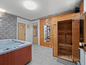 Prodej rodinného domu, Tišice, Souběžná, 170 m2