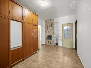 Prodej rodinného domu, Tišice, Souběžná, 170 m2